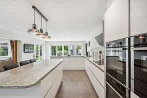 Photo 18- click for photo gallery